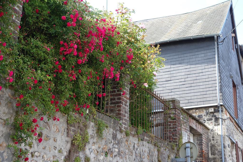 Boudin Cottage Honfleur Exteriör bild